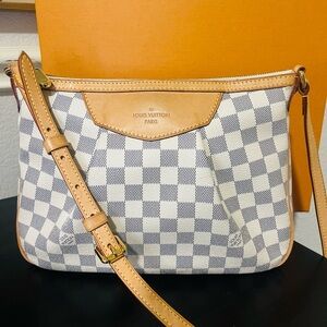 Authentic Louis Vuitton Siracusa PM Crossbody Bag